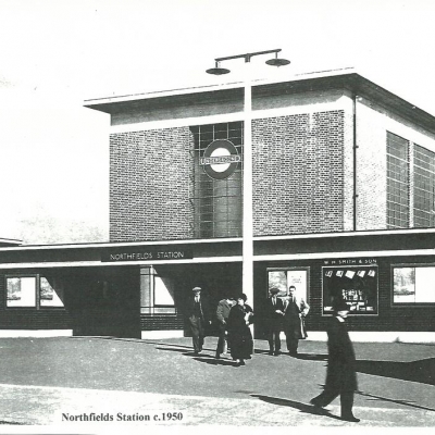 Northfields-Station-1950.jpg