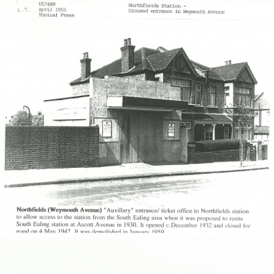 Weymouth-Avenue-entrance.jpg